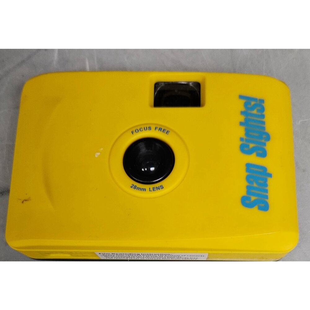 Vintage 35 mm Camera Focus Free Yellow Snap Sights! Untested